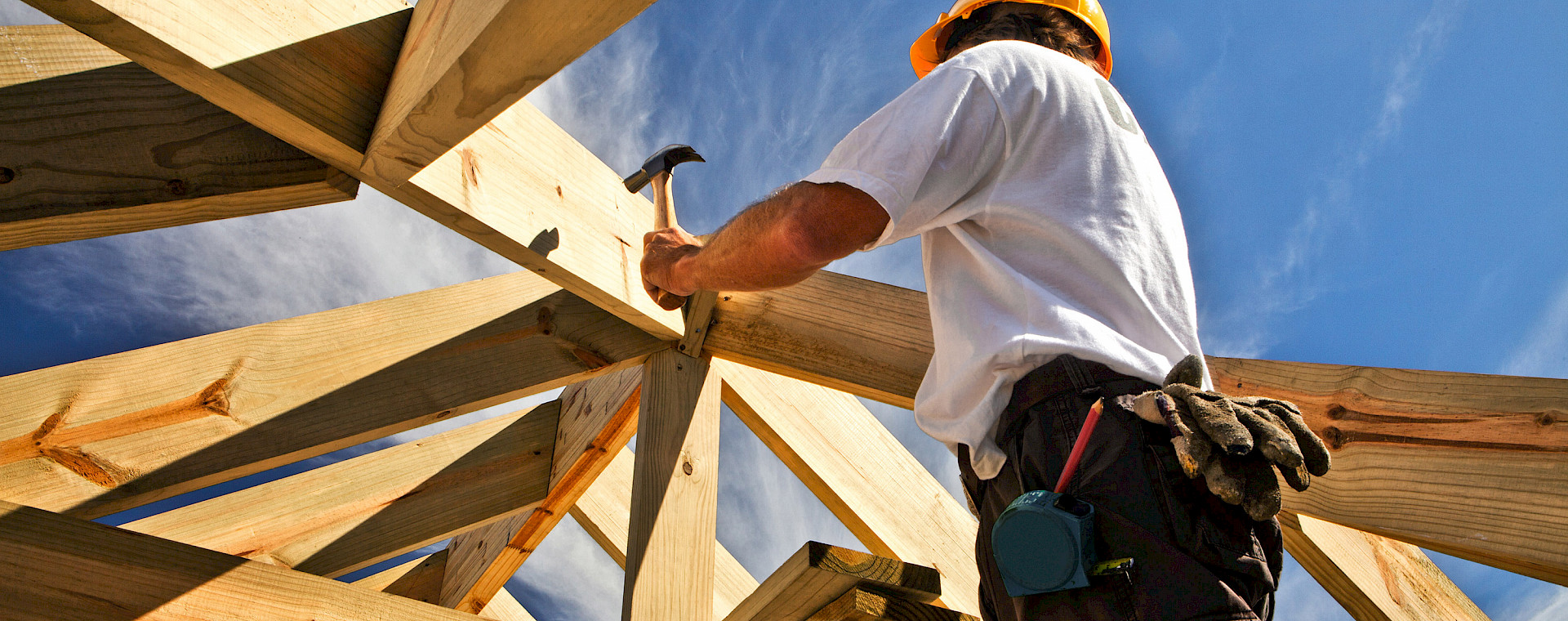 Dachdecker, Dachdeckerarbeiten, Dachsanierung, RV Holzbau